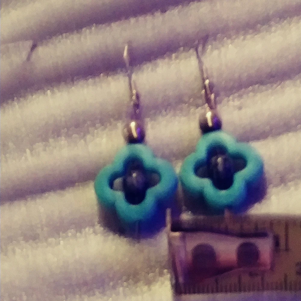 NWT- TURQUOISE &  SNOWFLAKE OBSIDIAN. STERLING SILVER.